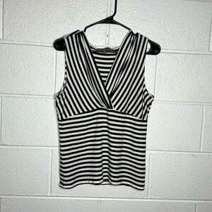 < Josephine Chaus Black & White Striped V-Neck Top >